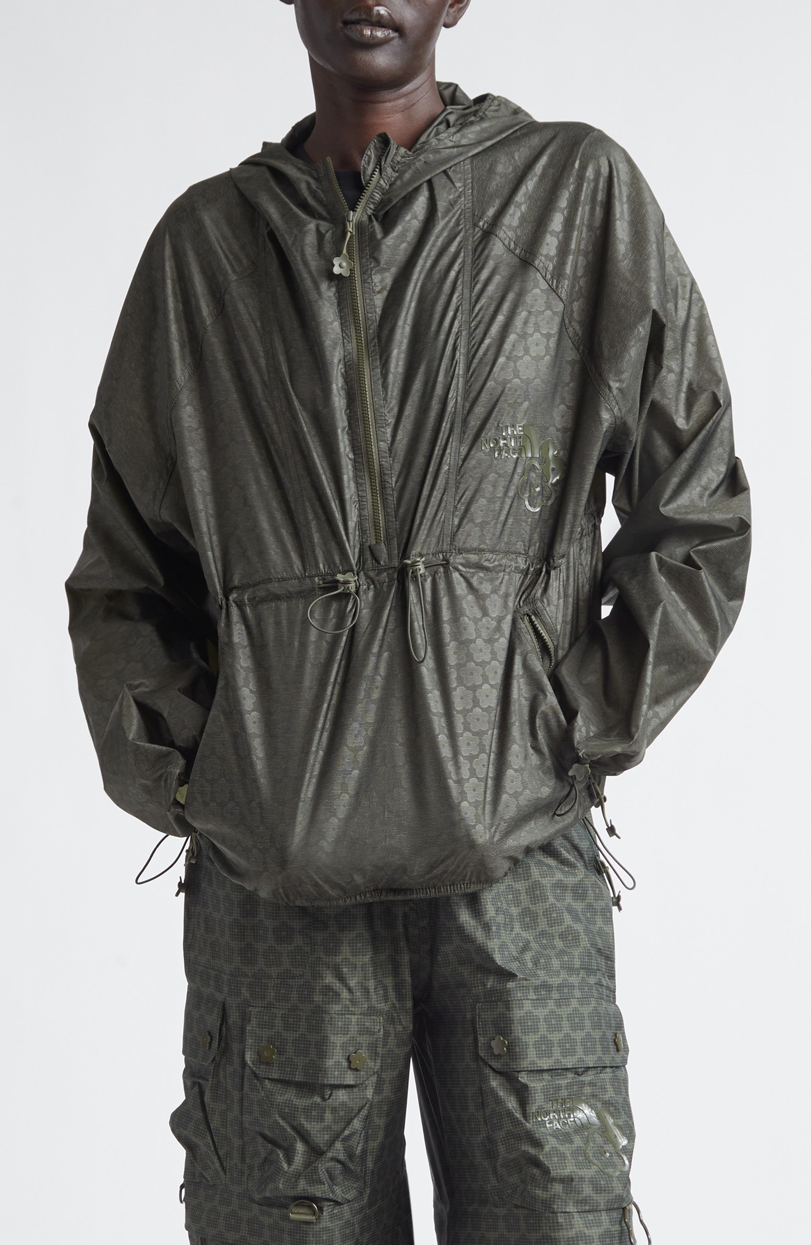 x The North Face Wind Pullover Jacket