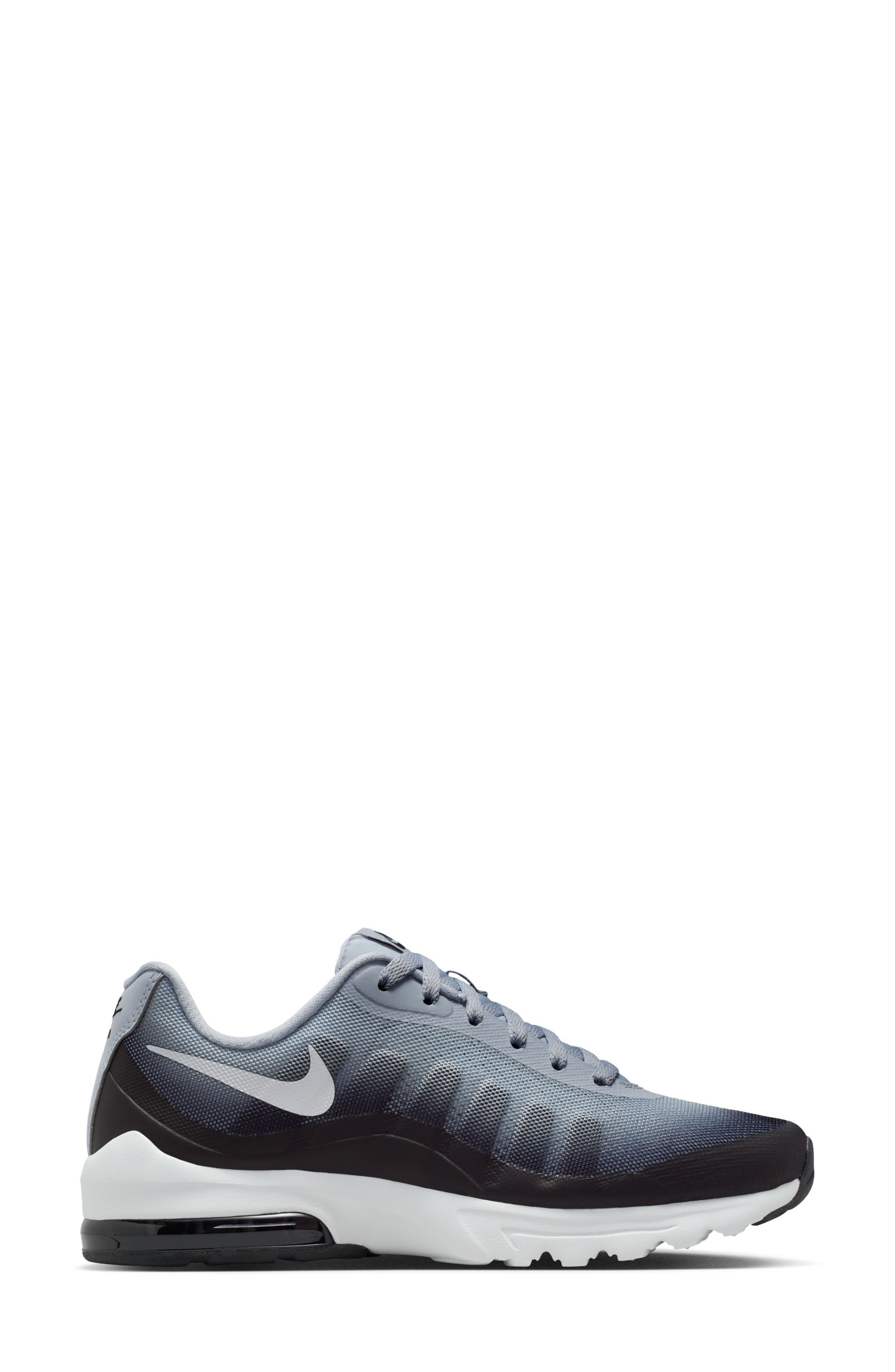 Nike Air Max Invigor Sneaker, Alternate, color, Dark Grey/ Silver-Black