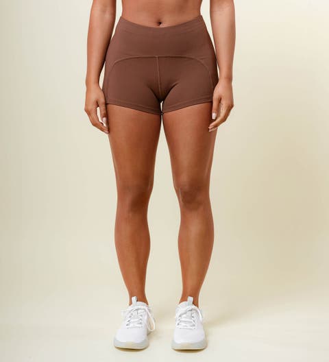 Mid-Rise Intent Short 3" (Women)