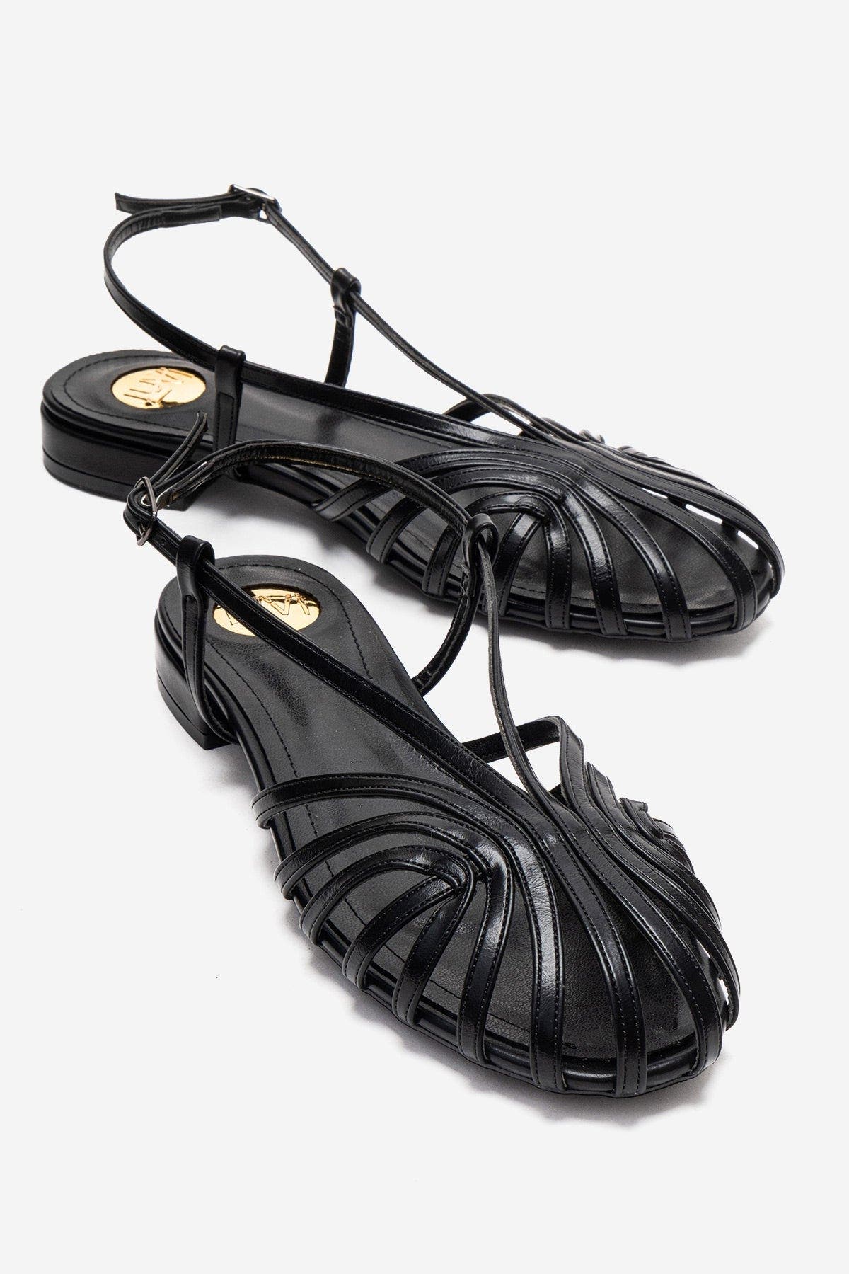 Prologue Shoes Liss Strap Sandal, Main, color, Black