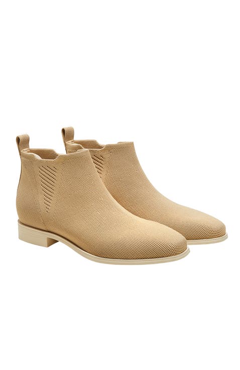 Ryan Slip-On Chelsea Boots
