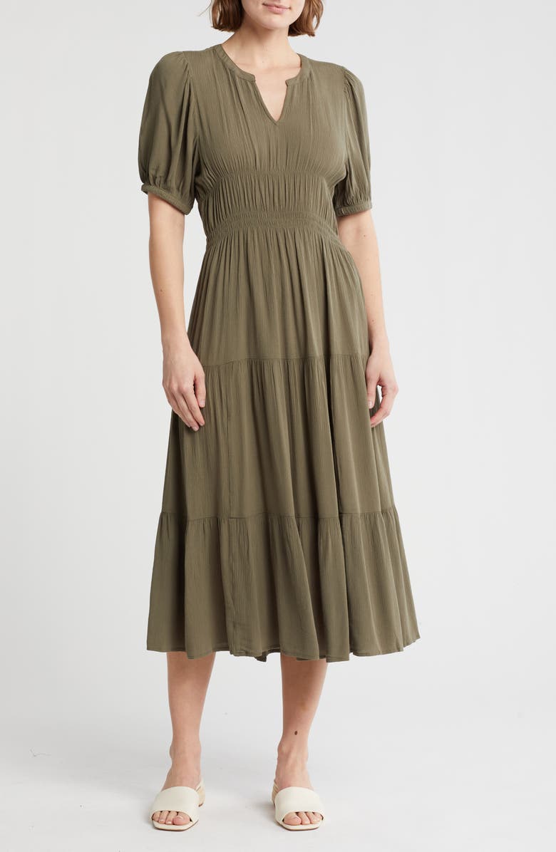 Melrose and Market Crinkled Short Sleeve Tiered Midi Dress, Main, color,