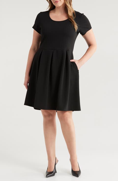 Scoop Neck Knit Dress (Plus)