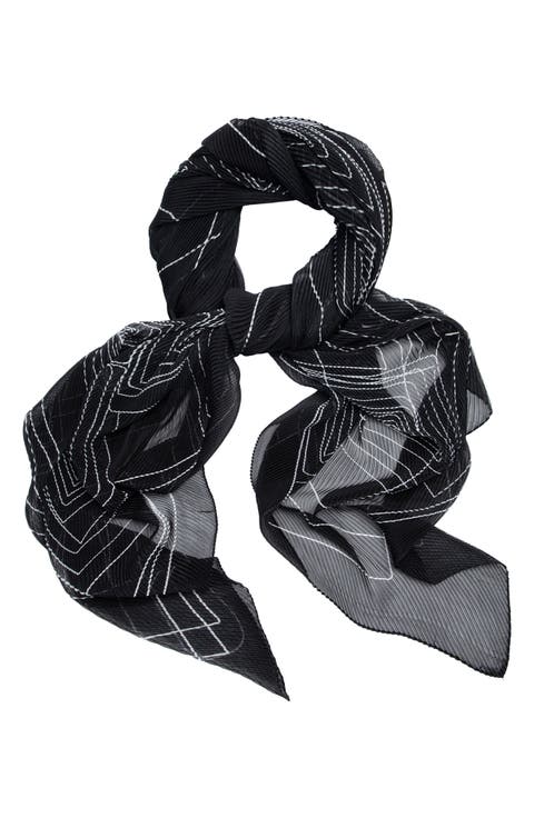 Pleated Geometric Print Scarf