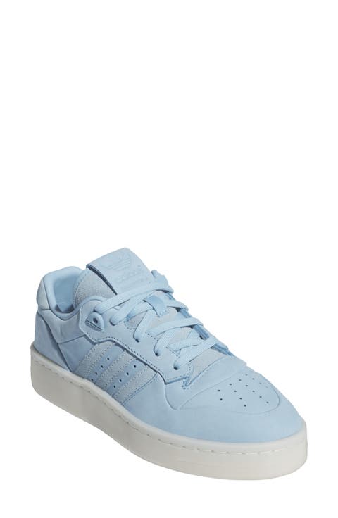 Rivalry Lux Low Top Basketball Sneaker (Women)