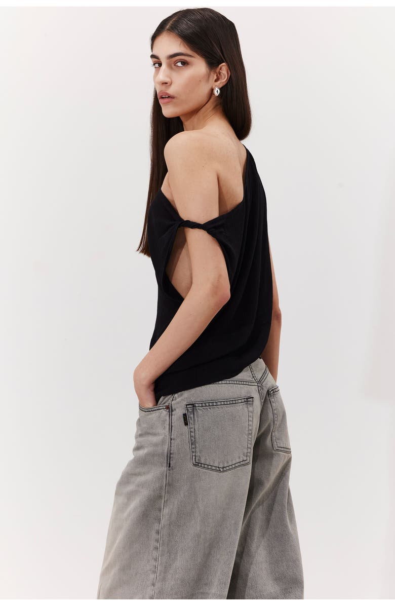 Gottex Beach Life Solena Crêpe One Shoulder Beach Shirt Cover-Up, Alternate, color, Black