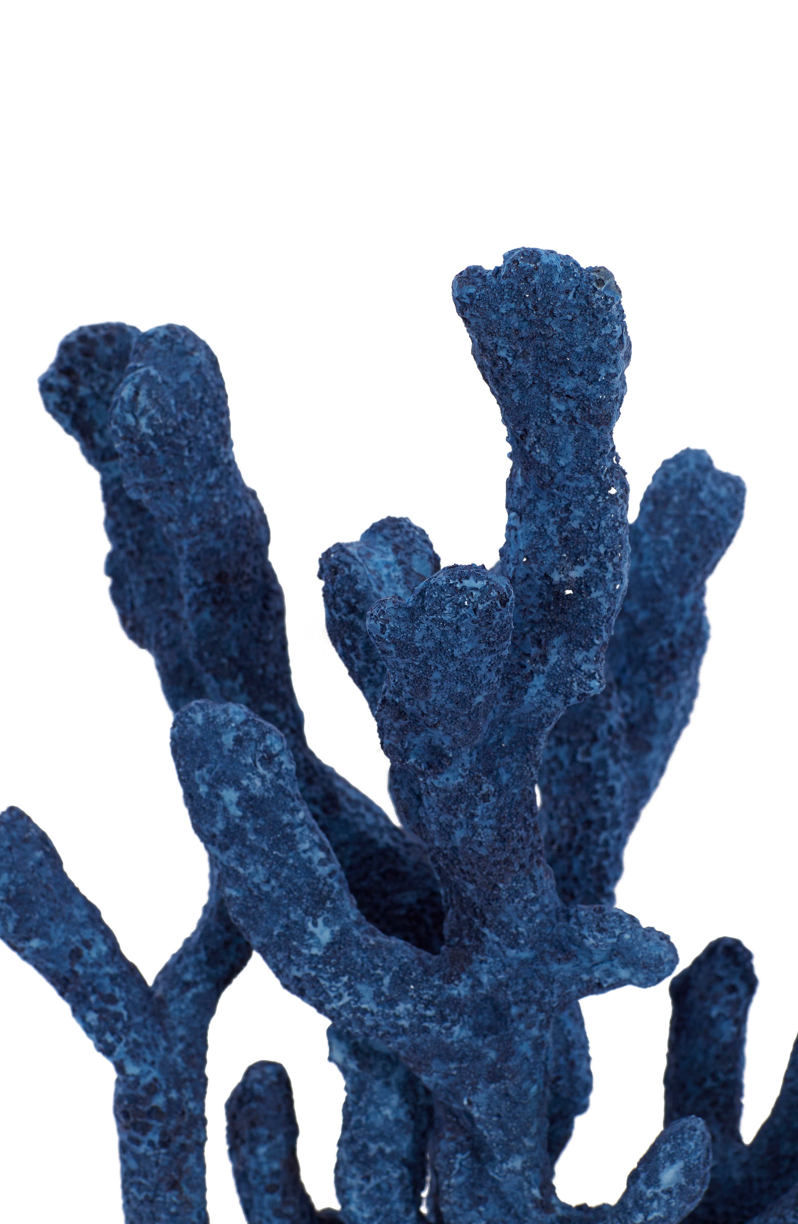 WILLOW ROW Blue Polystone Coastal Sculpture, Coral 13 x 10 x 9 ...