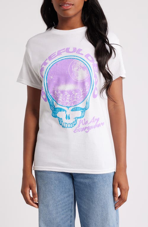 TRUST THE UNIVERSE Grateful Dead Cotton Graphic T-Shirt in White 