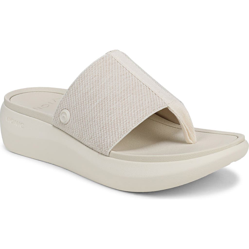 Vionic Aqua Flip Flop In White