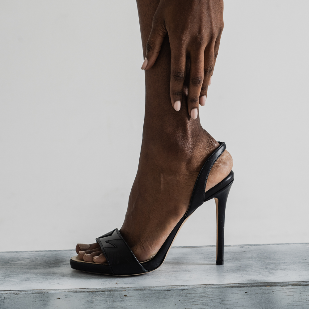 Tiannia Barnes Giselle, Alternate, color, Black