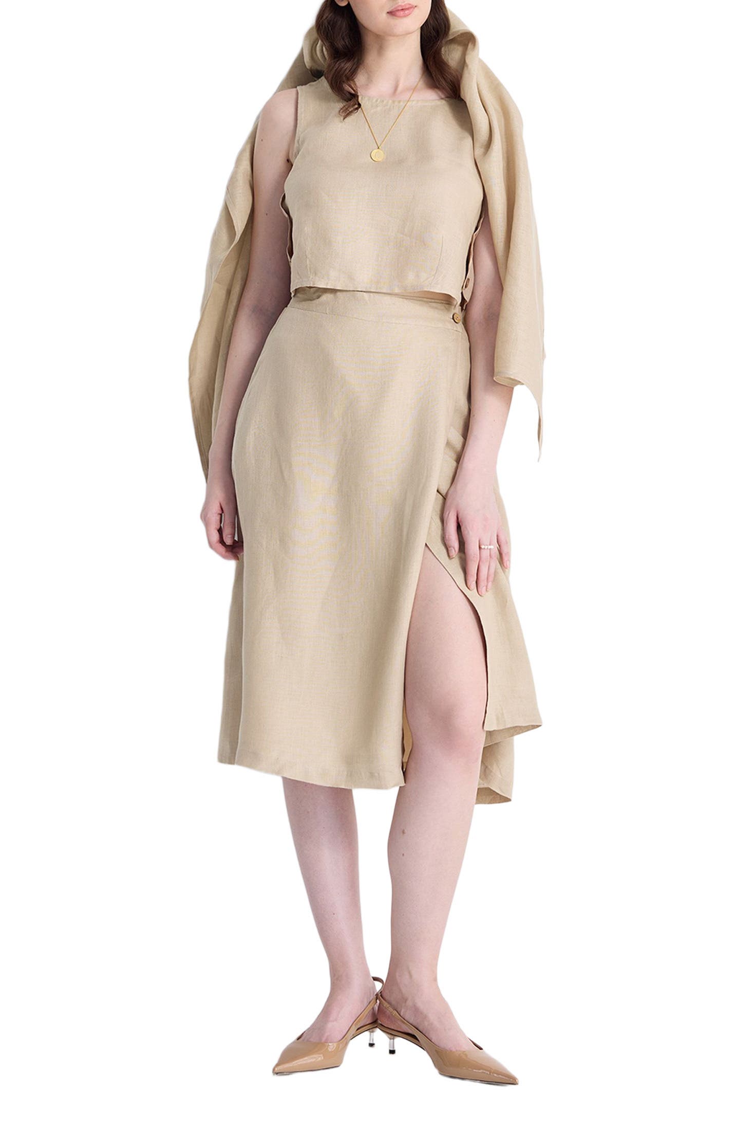 Reistor Boxy Crop Top in Neutral Beige 