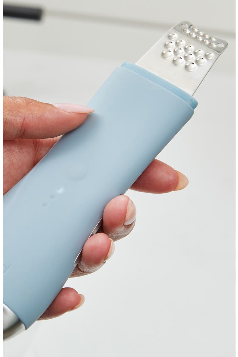 Wave Pro 4-in-1 Pore Extractor, Infusing & Lifting Skin Care Tool, Alternate, color, LONDON FOG GREY