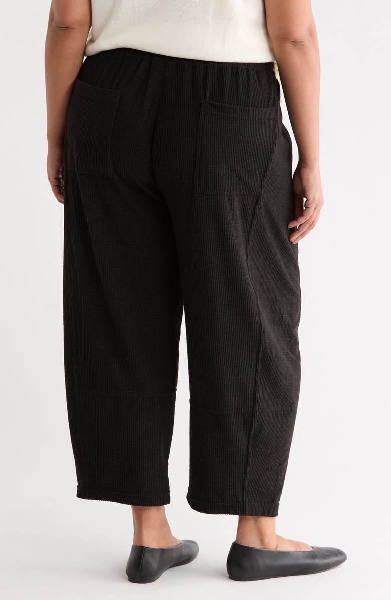 MAX STUDIO Corduroy Knit Crop Barrel Leg Pants, Alternate, color, Black