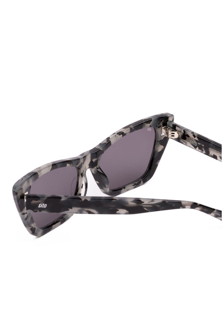 Wonderland 54mm Polarized Cat Eye Sunglasses, Alternate, color, BLACK