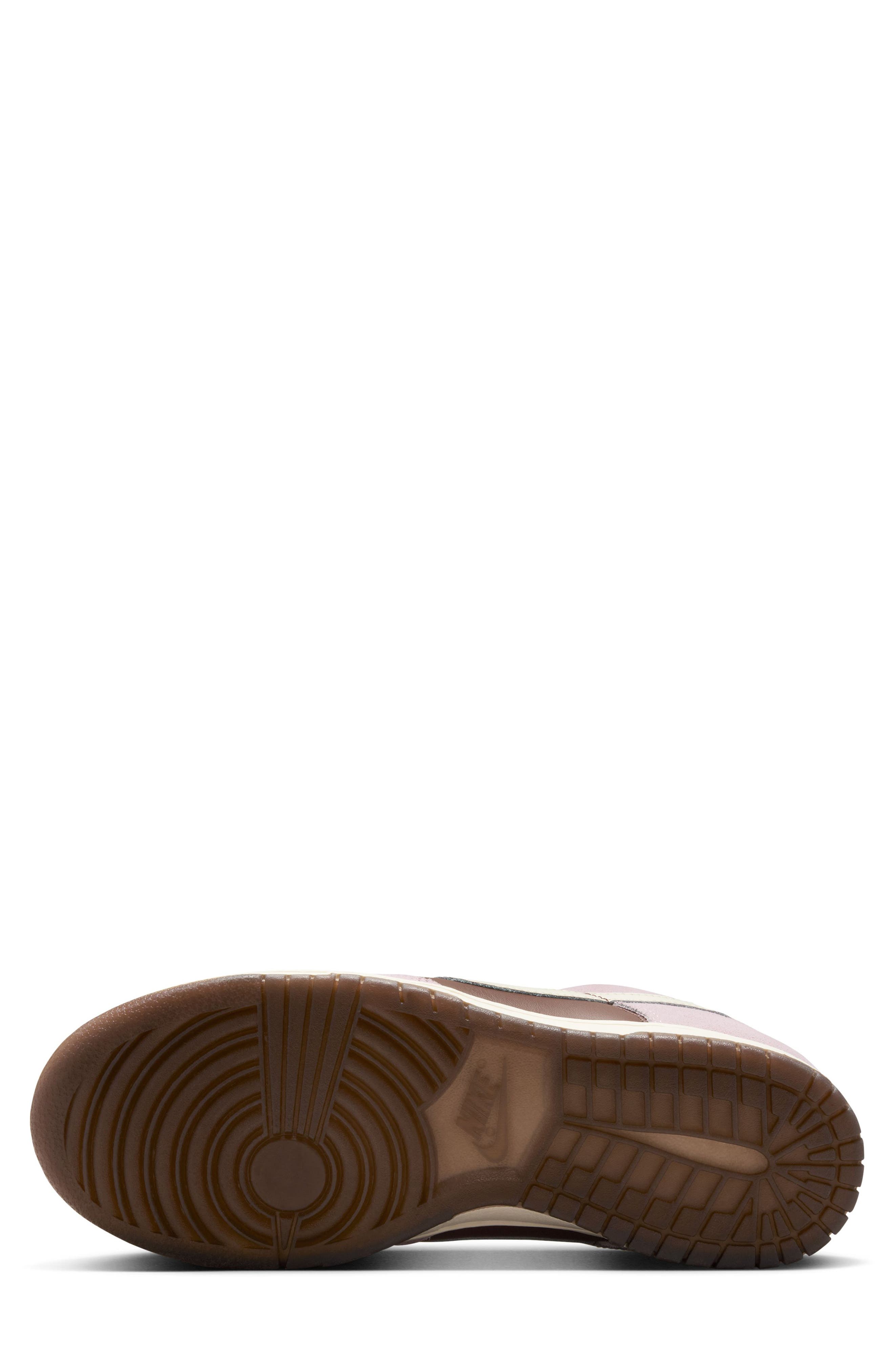 Nike Dunk Low Basketball Sneaker, Alternate, color, 