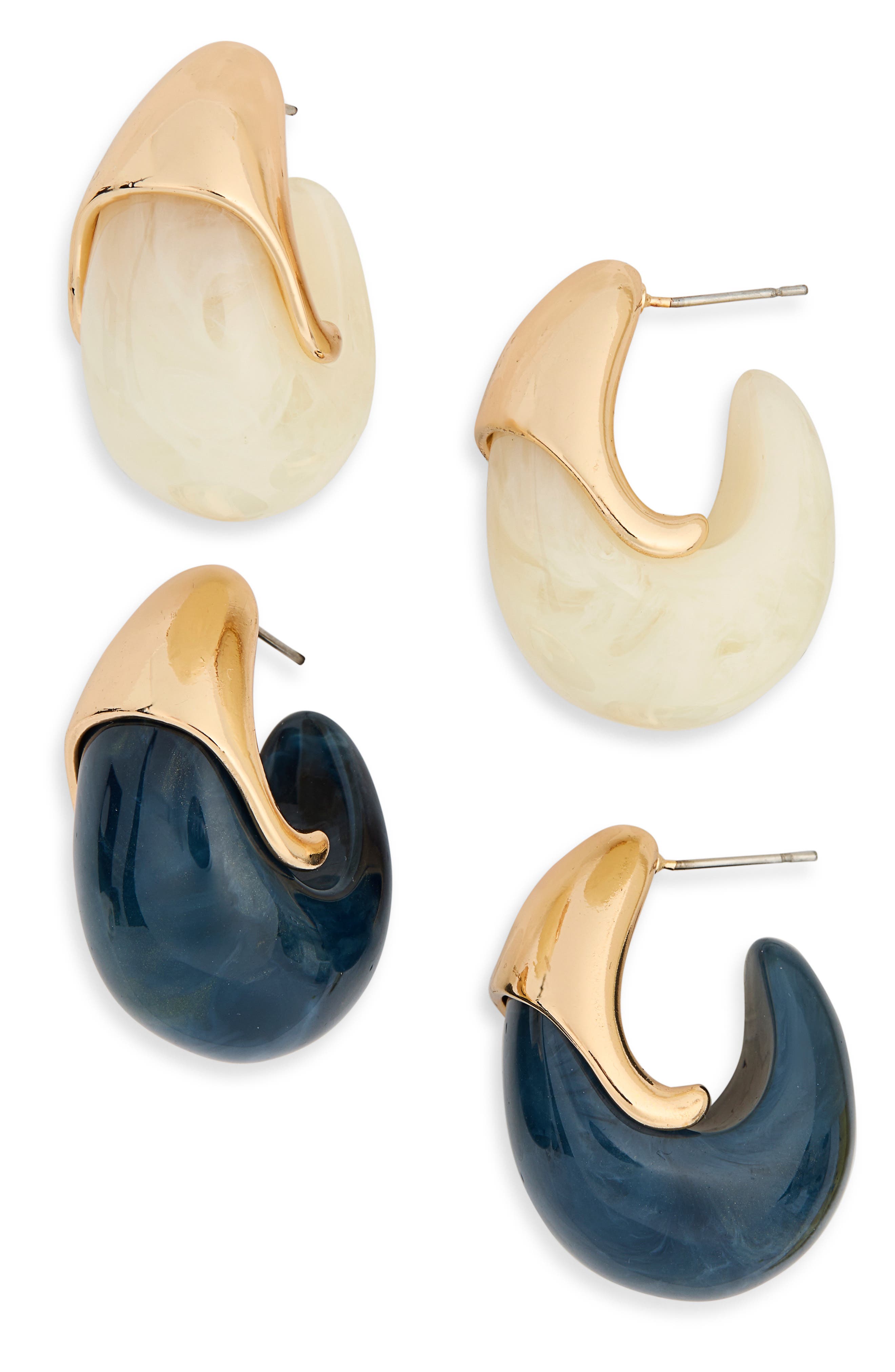 Tasha Set Of 2 Chunky Resin Hoop Earrings In White-blue