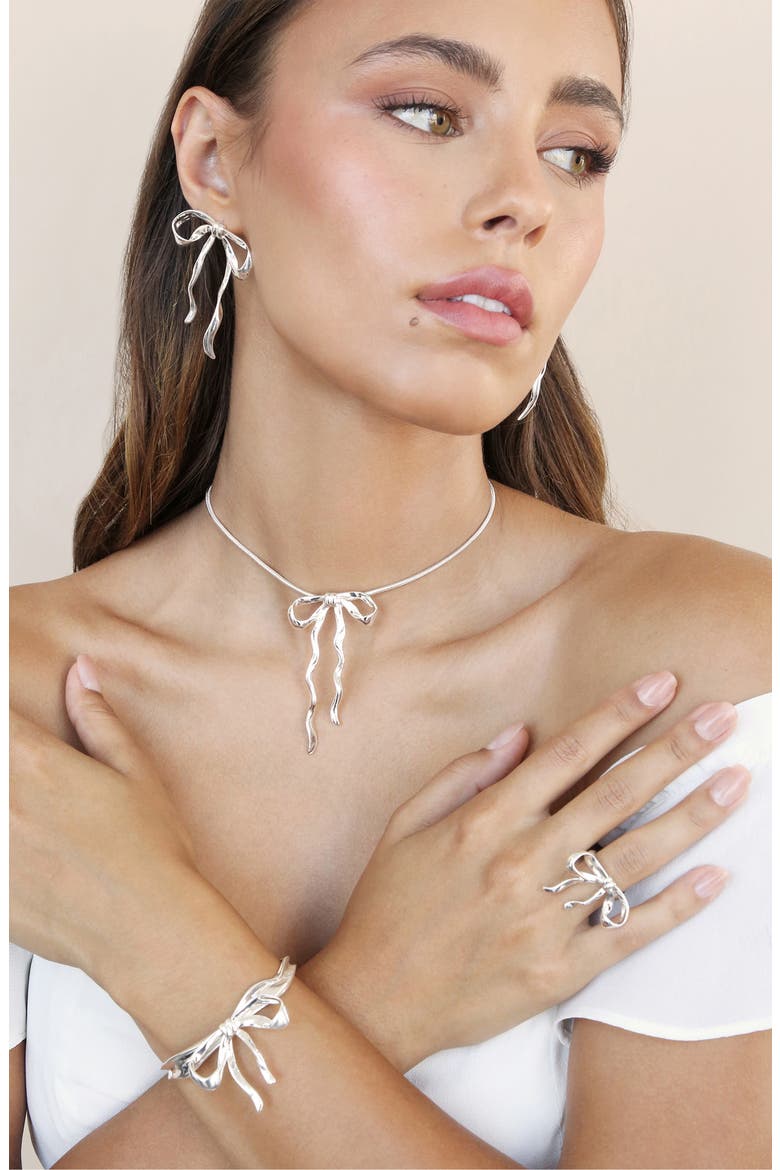 Bow Organica Pendant Necklace, Alternate, color, SILVER