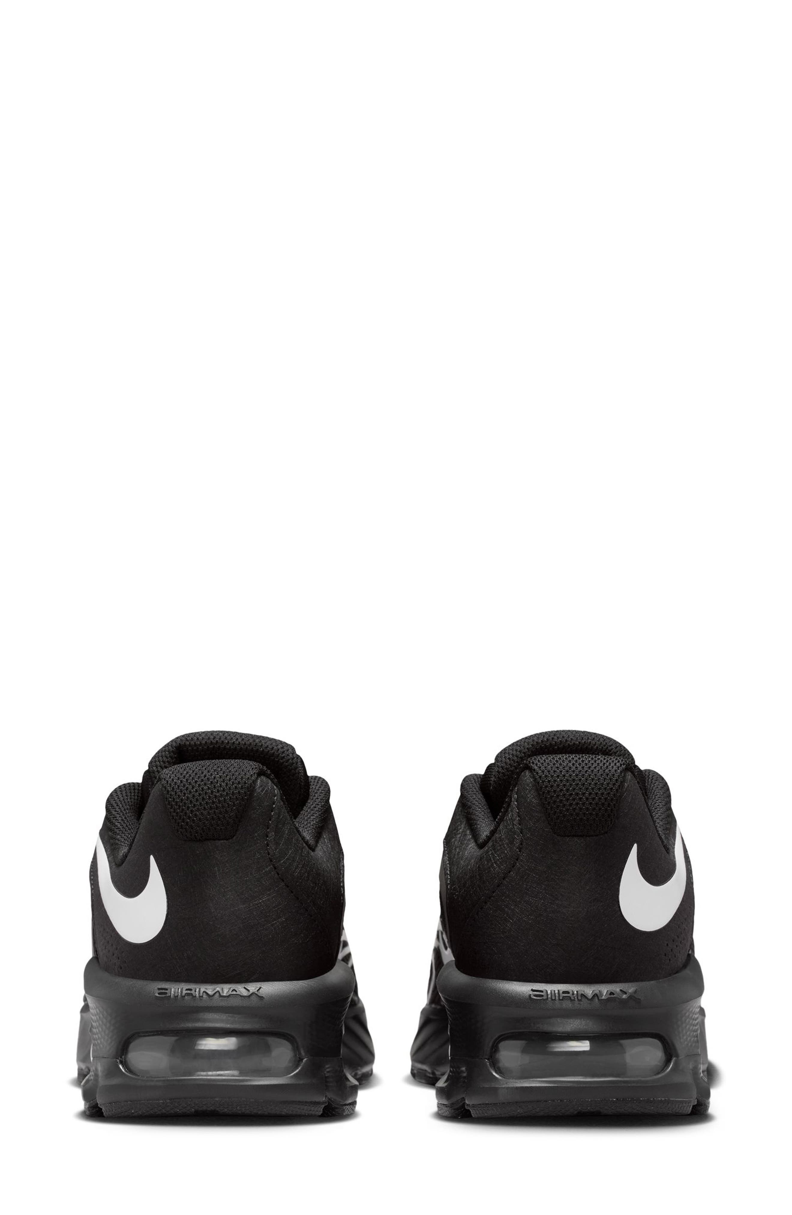 Nike Air Max Fire Sneaker, Alternate, color, Black/ White