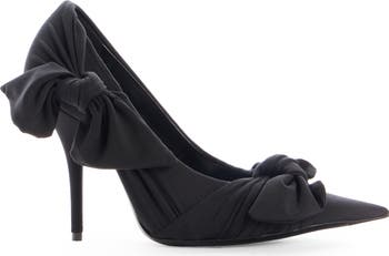 Knot Pointed Toe Pump