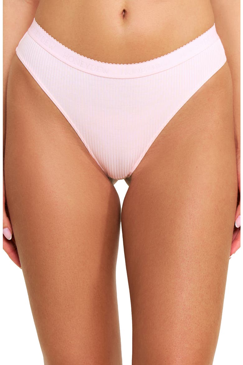 Emma Thong, Main, color, BUDDING