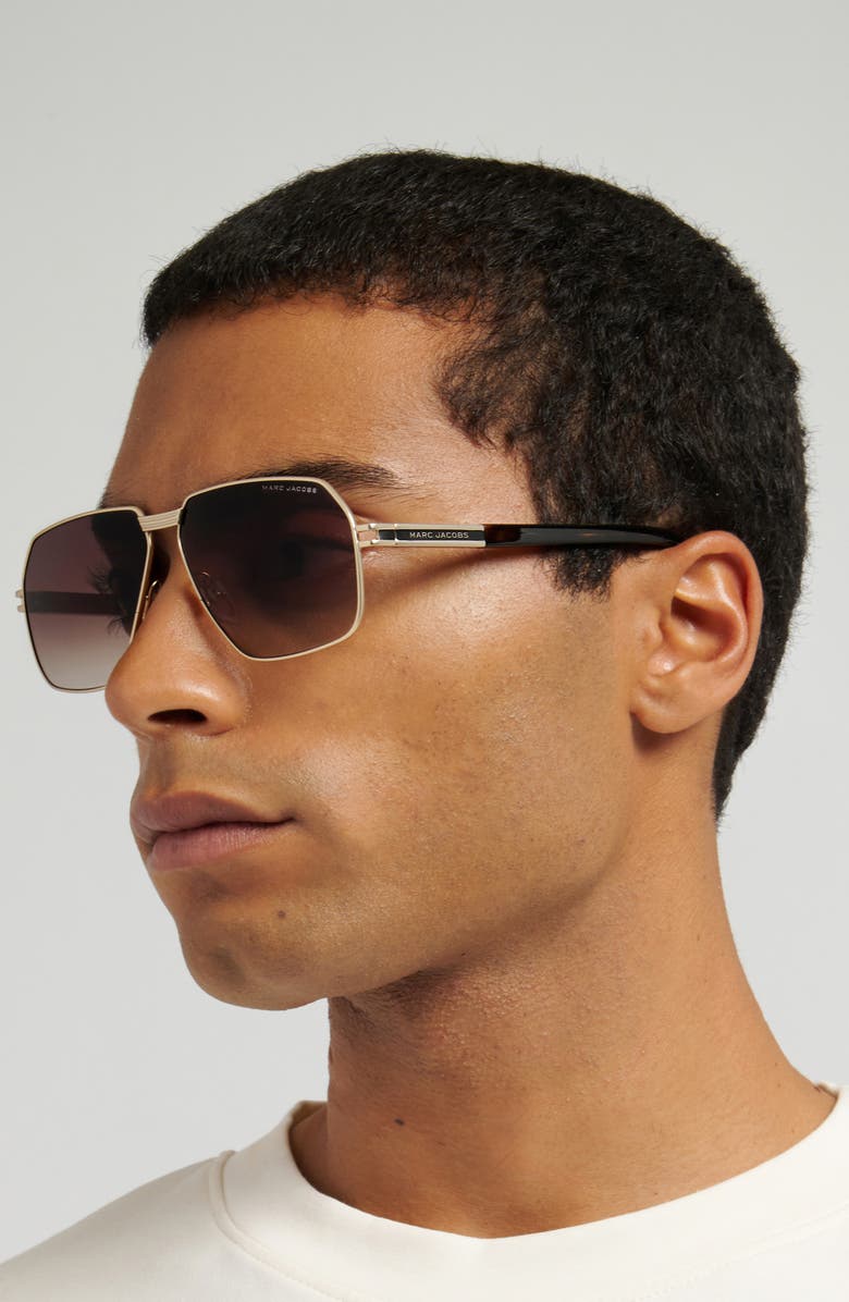 Marc Jacobs 61mm Gradient Navigator Sunglasses, Alternate, color, Matte Gold Havana/ Brown Sf