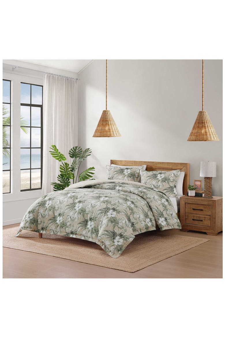Beachway Blooms Comforter & Pillow Sham Set, Alternate, color, LIGHT BEIGE/ GREEN