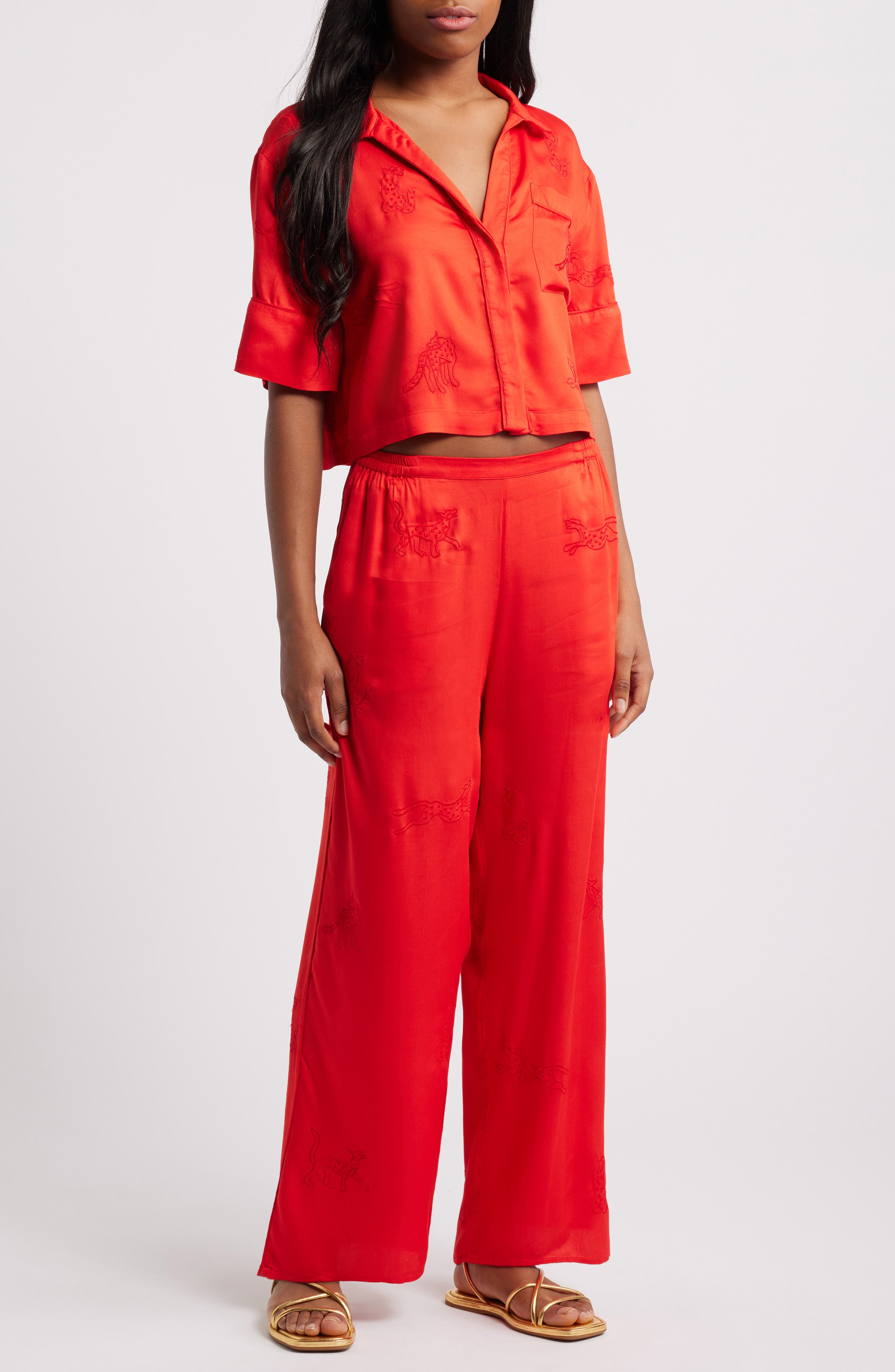 Sani Embroidered Lounge Set 