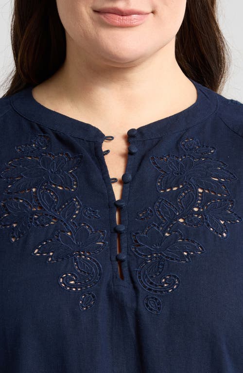 Caslonr Caslon(r) Embroidered Cutwork Split Neck Linen Blend Popover Top In Navy Blazer