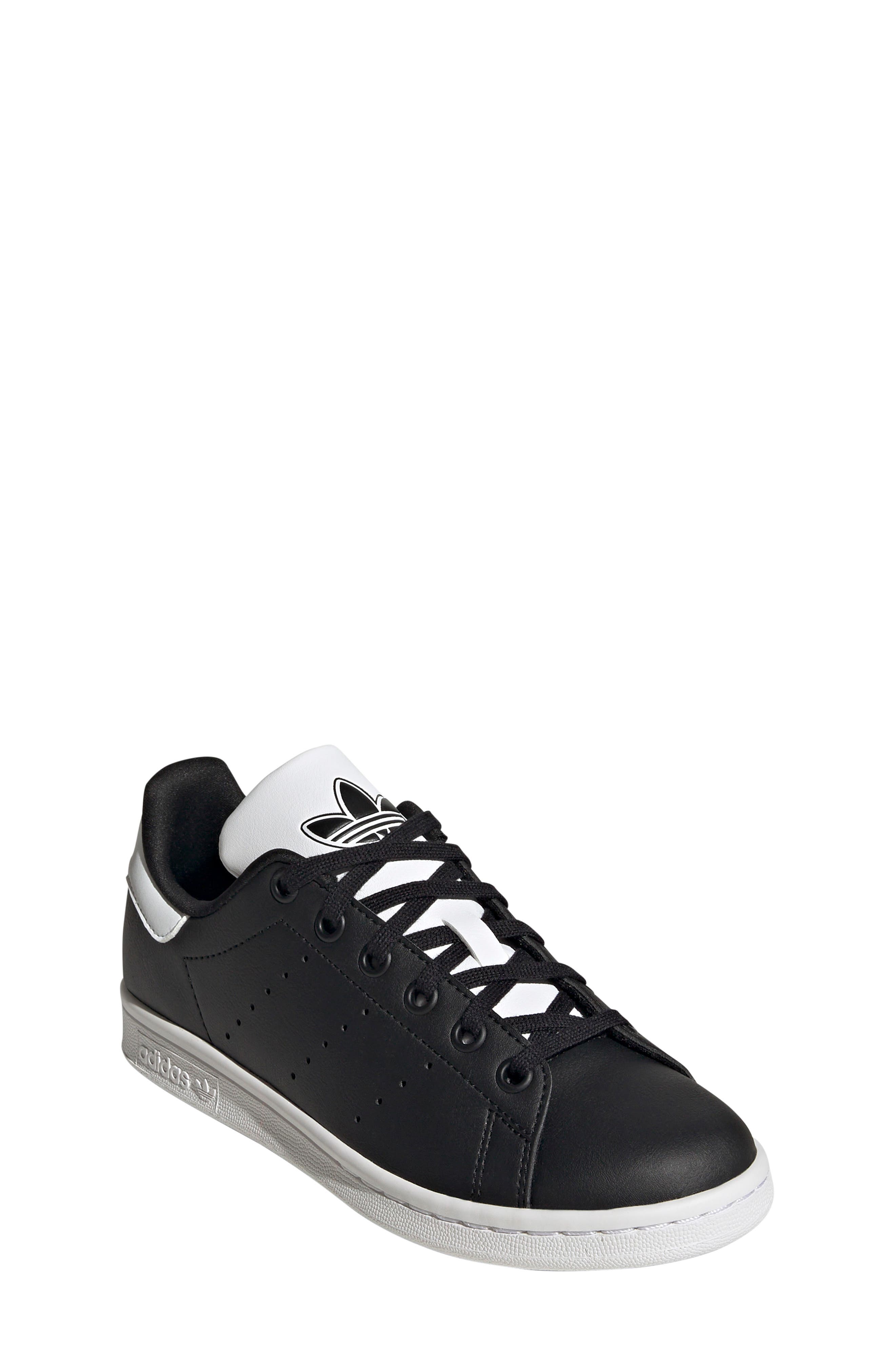 adidas Kids' Stan Smith Low Top Sneaker, Main, color, 
