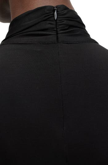 Mina Twisted Top