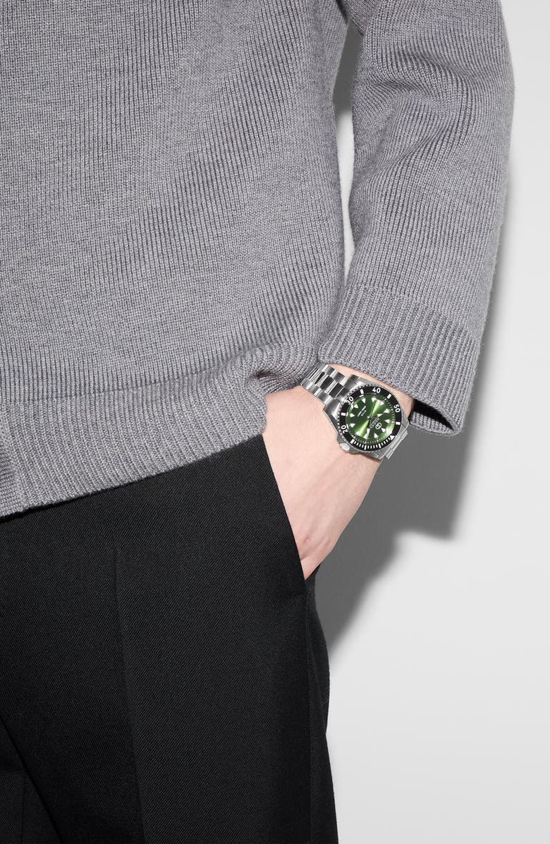 Gucci Dive Bracelet Watch, 40mm, Alternate, color, Green/ Silver