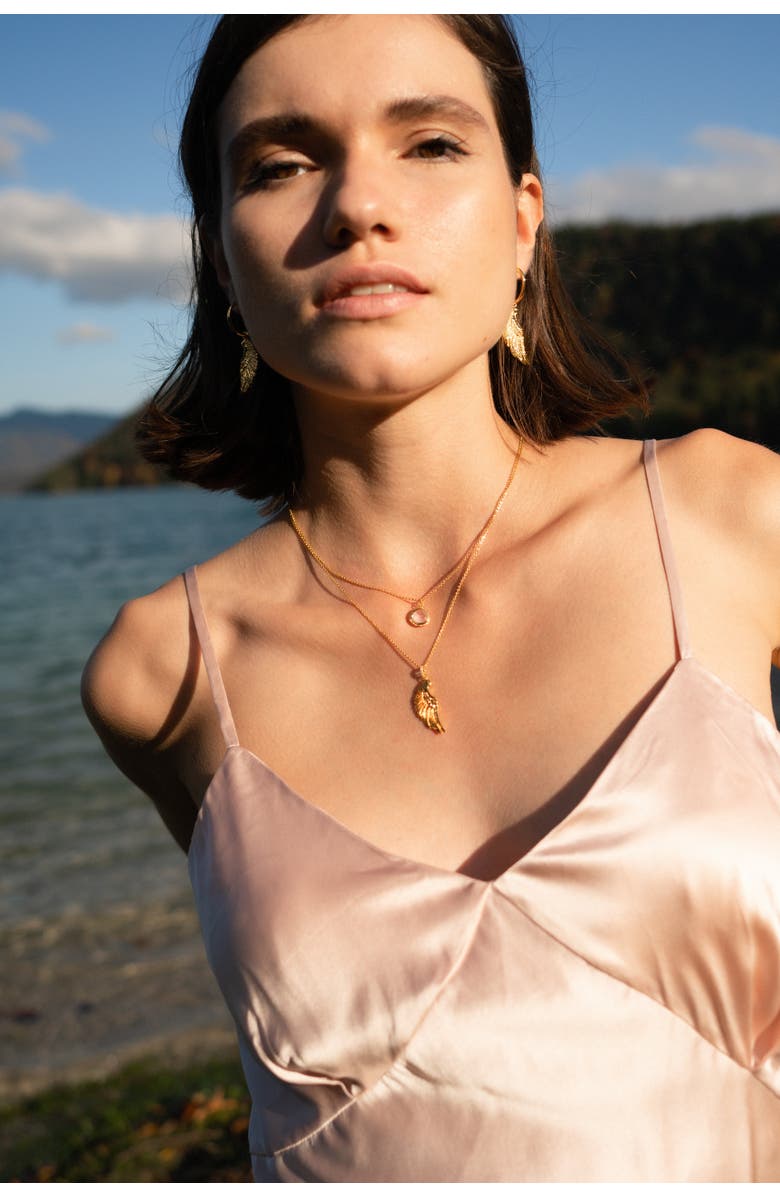 Seven Saints Jewelry Angel Of Love Necklace, Alternate, color, Gold