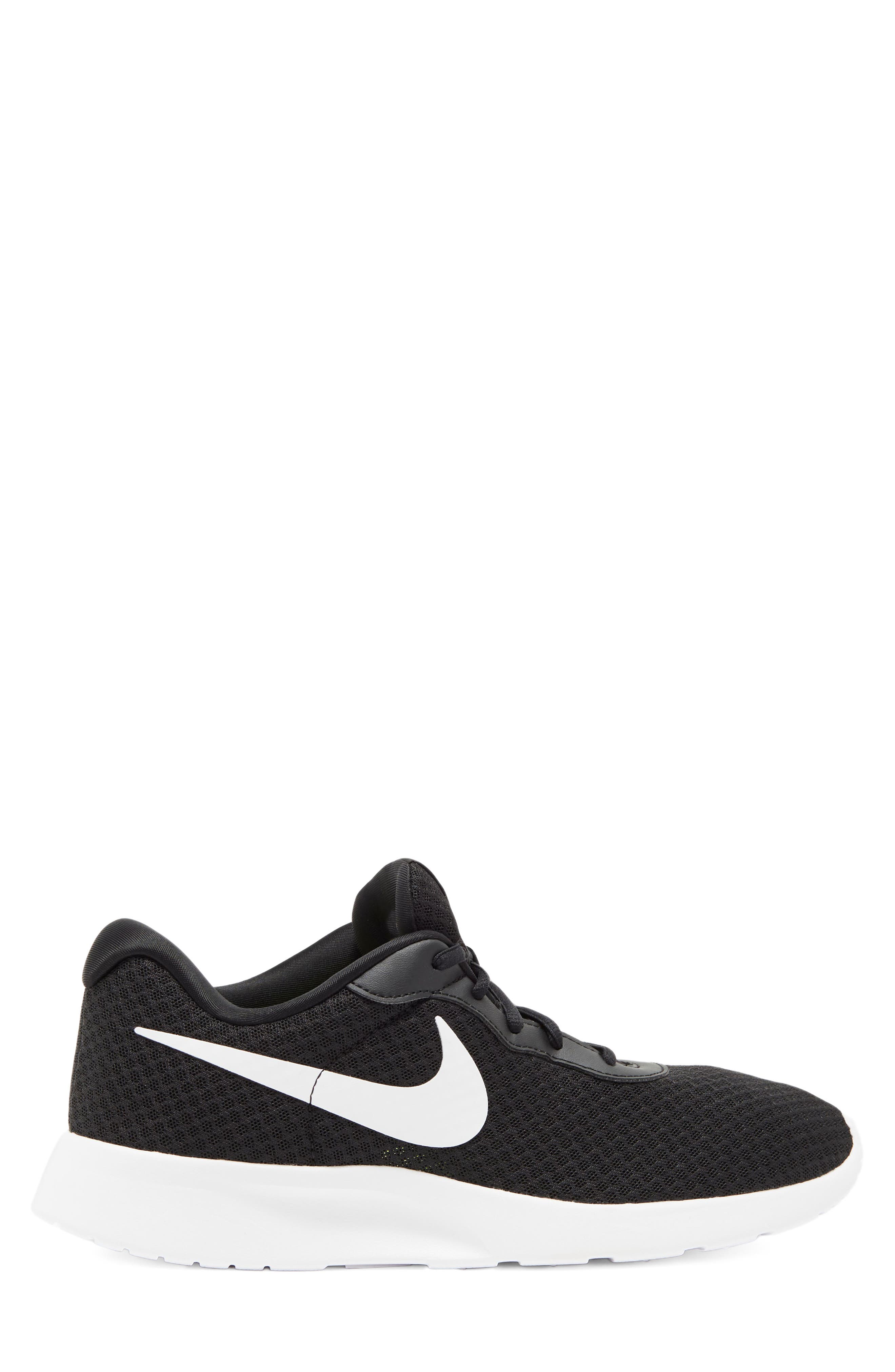 Nike Tanjun FlyEase Shoe, Alternate, color, 
