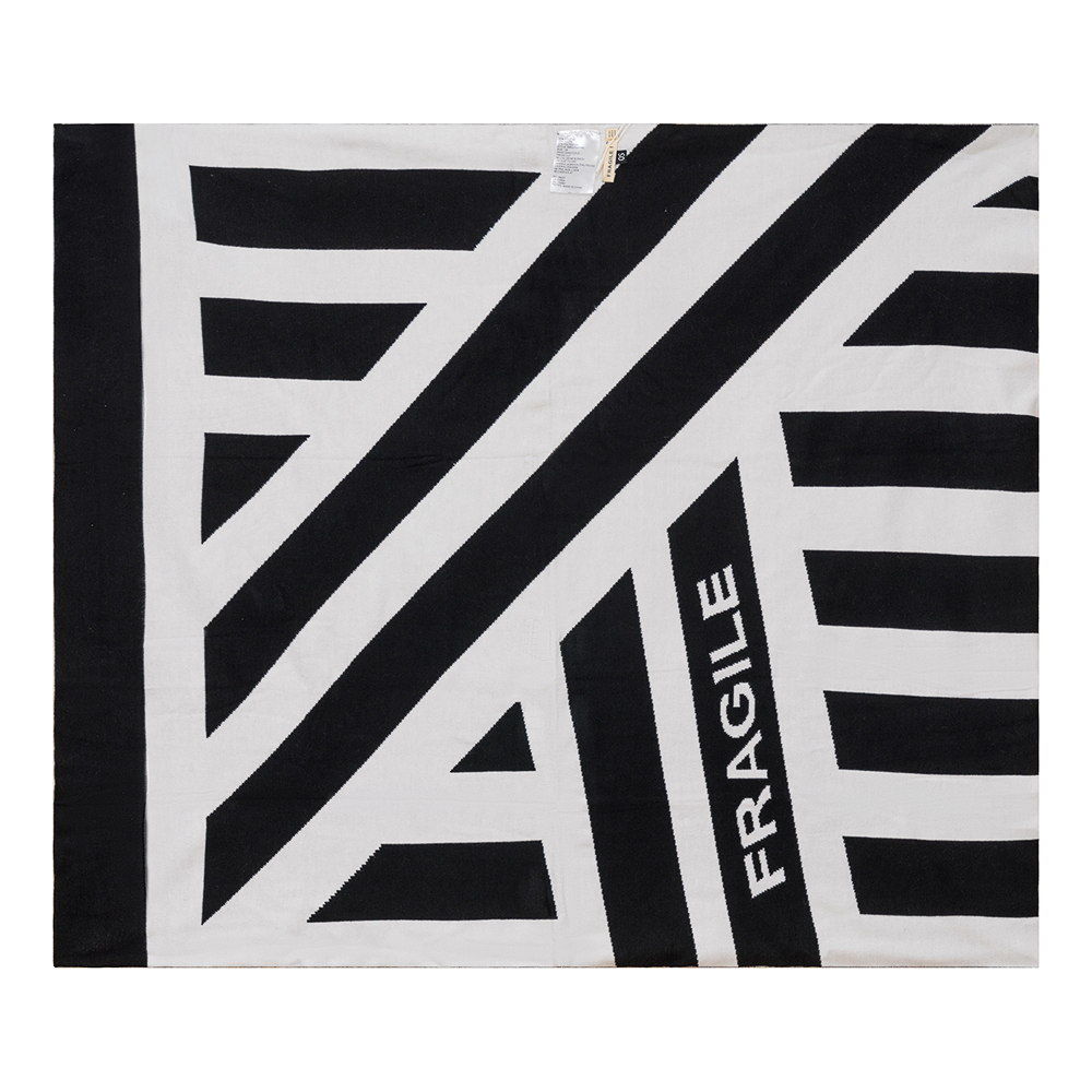 Black/Off White