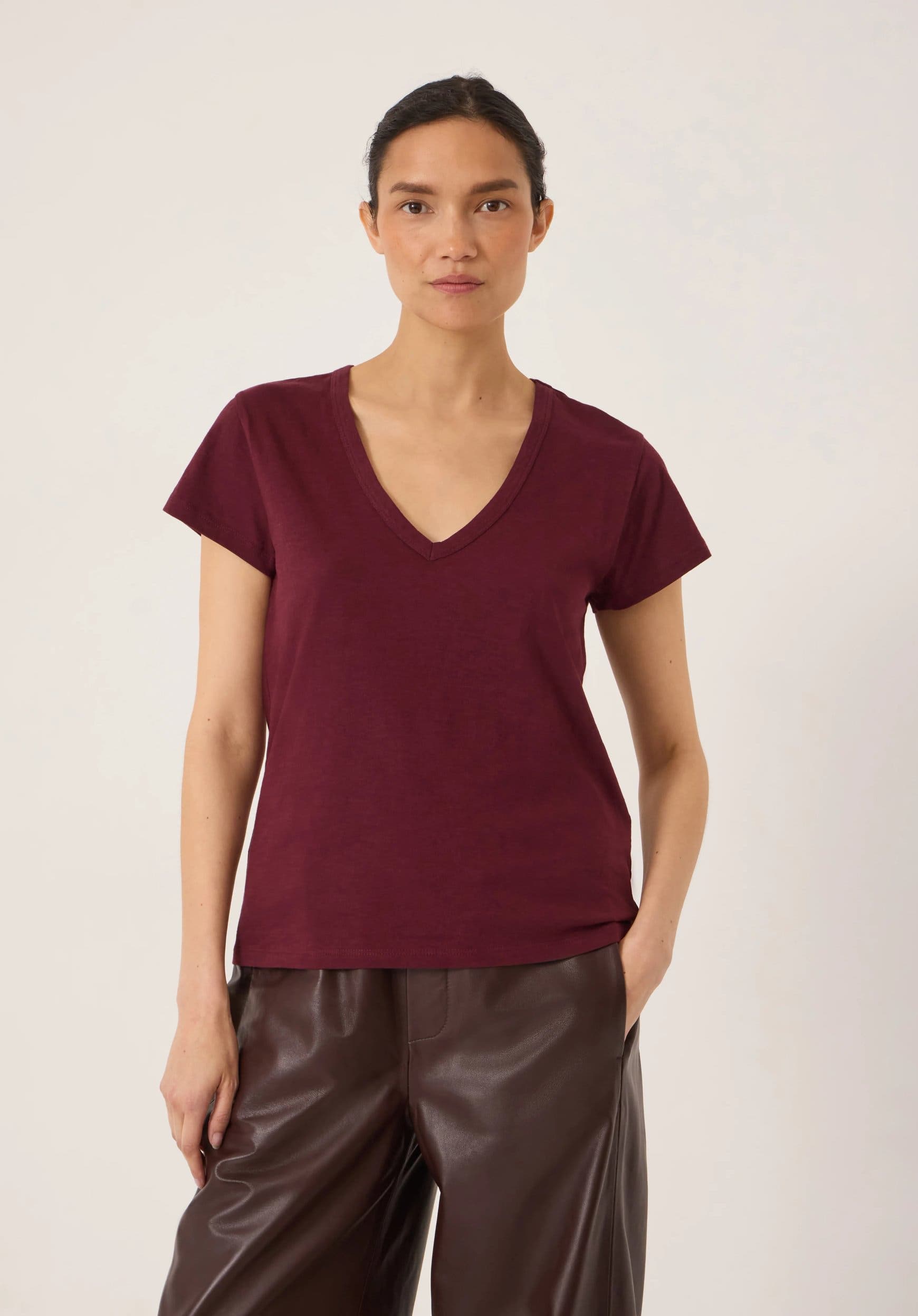 selected Wine Red