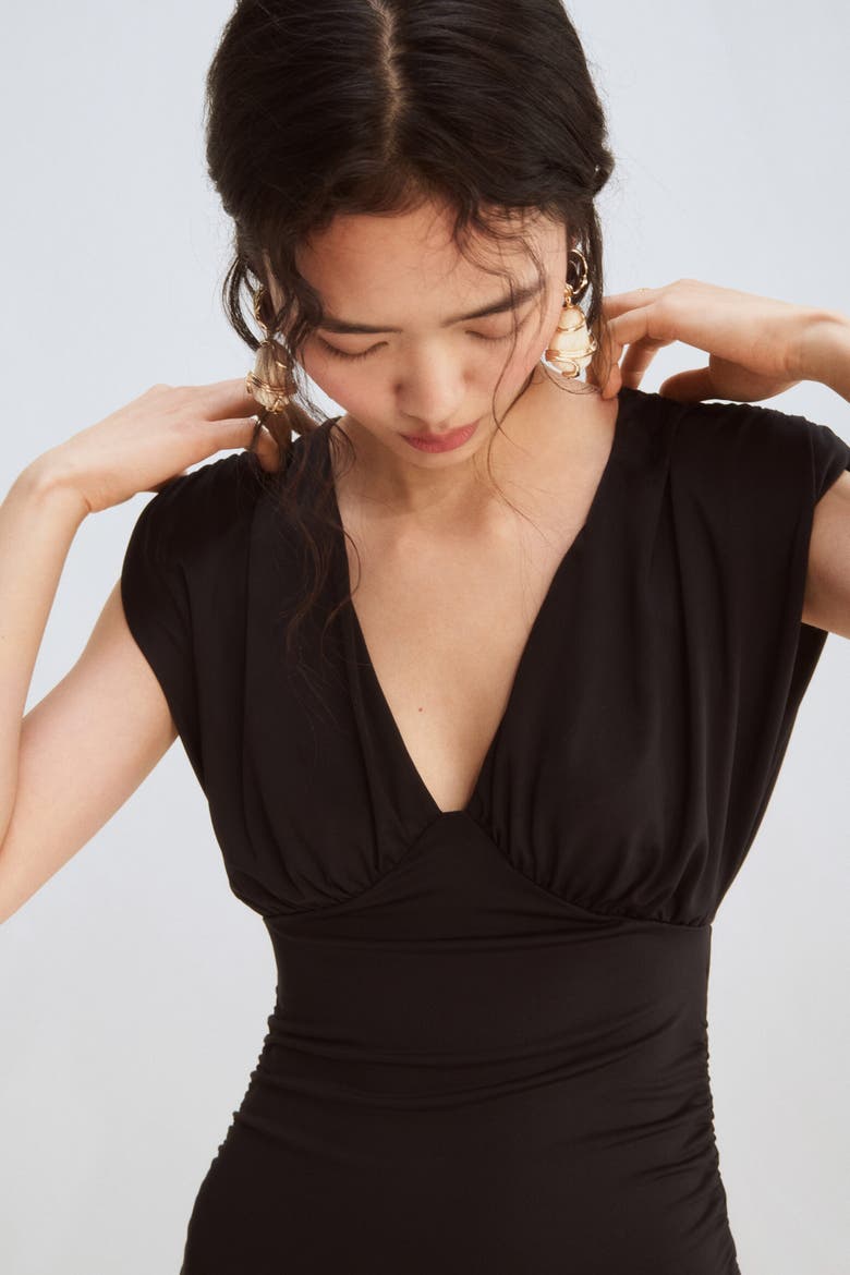 Draped Shoulder-pad Dress, Alternate, color, Black
