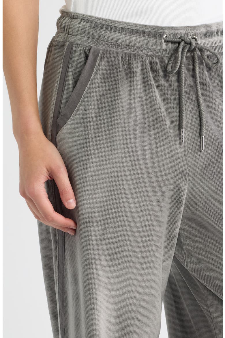 Relaxed Waffle Stitch Sweatpants, Alternate, color, CHARCOAL