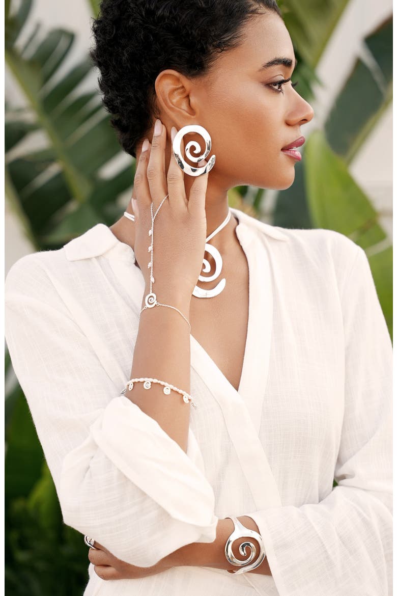 Aura Freshwater Pearl Hand Chain, Alternate, color, SILVER