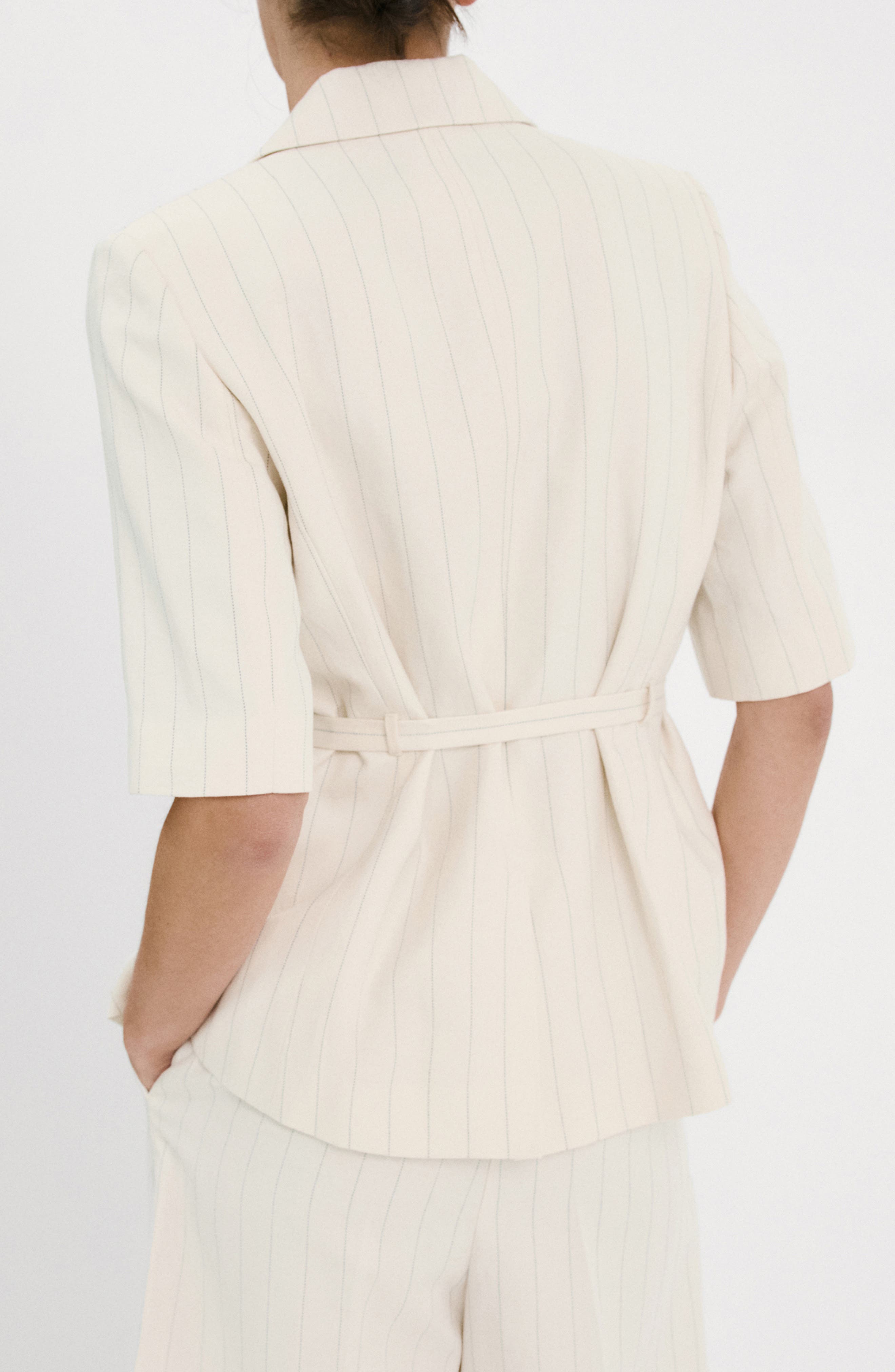 Argelia Belted Short Sleeve Blazer - image 4