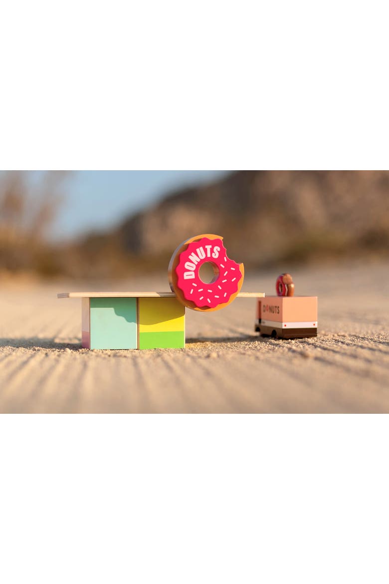 Donut Shack, Alternate, color, Multi