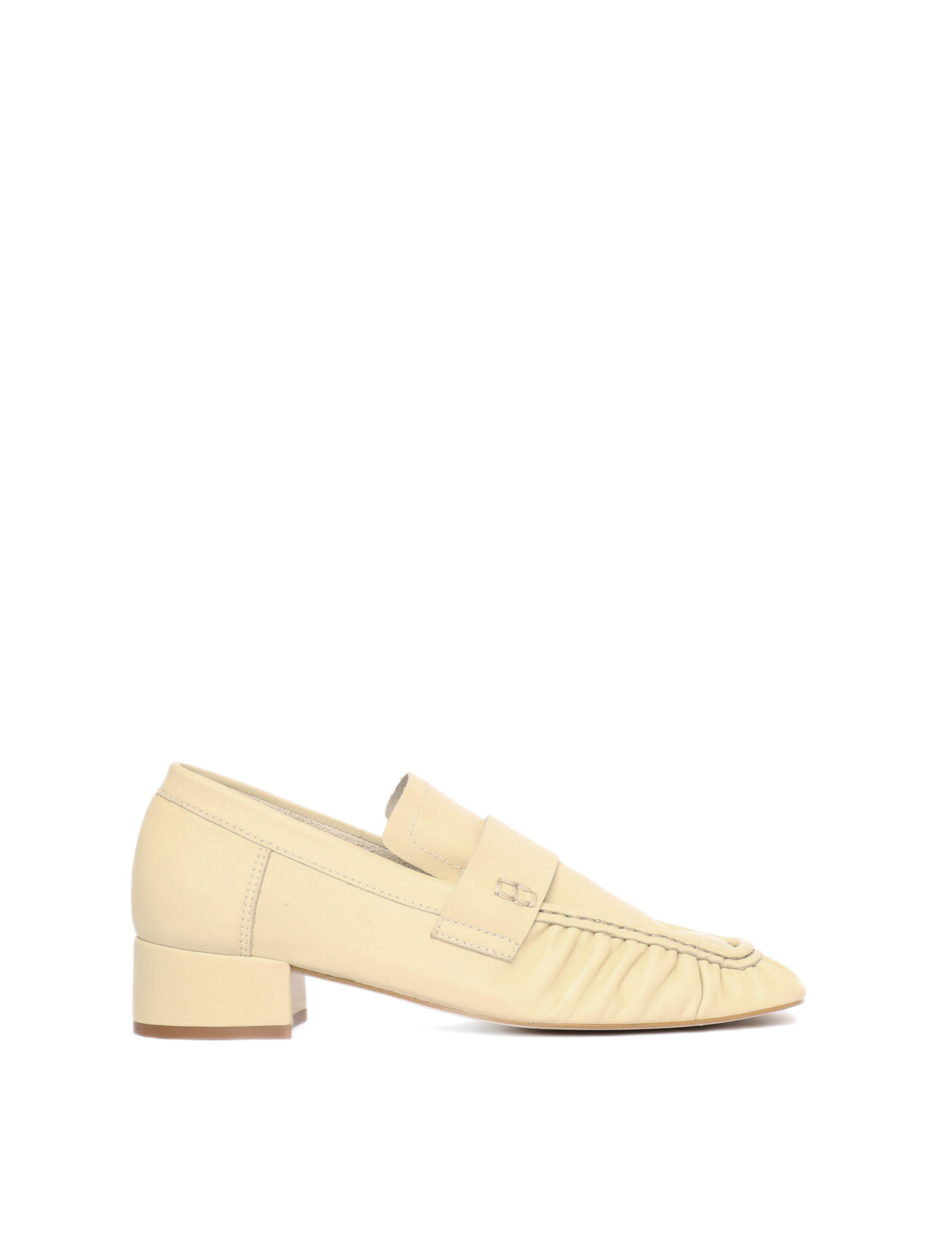 Maguire Navas Loafer in Butter 