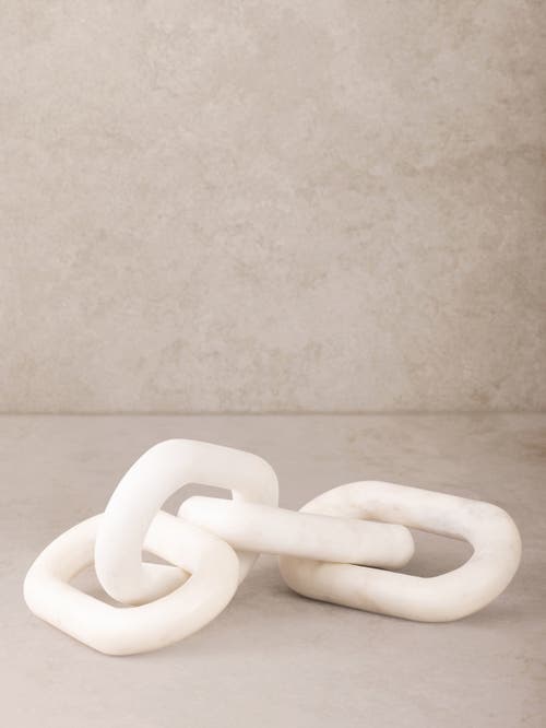 Gauri Kohli Eternity Marble Links Decorative Chain In White