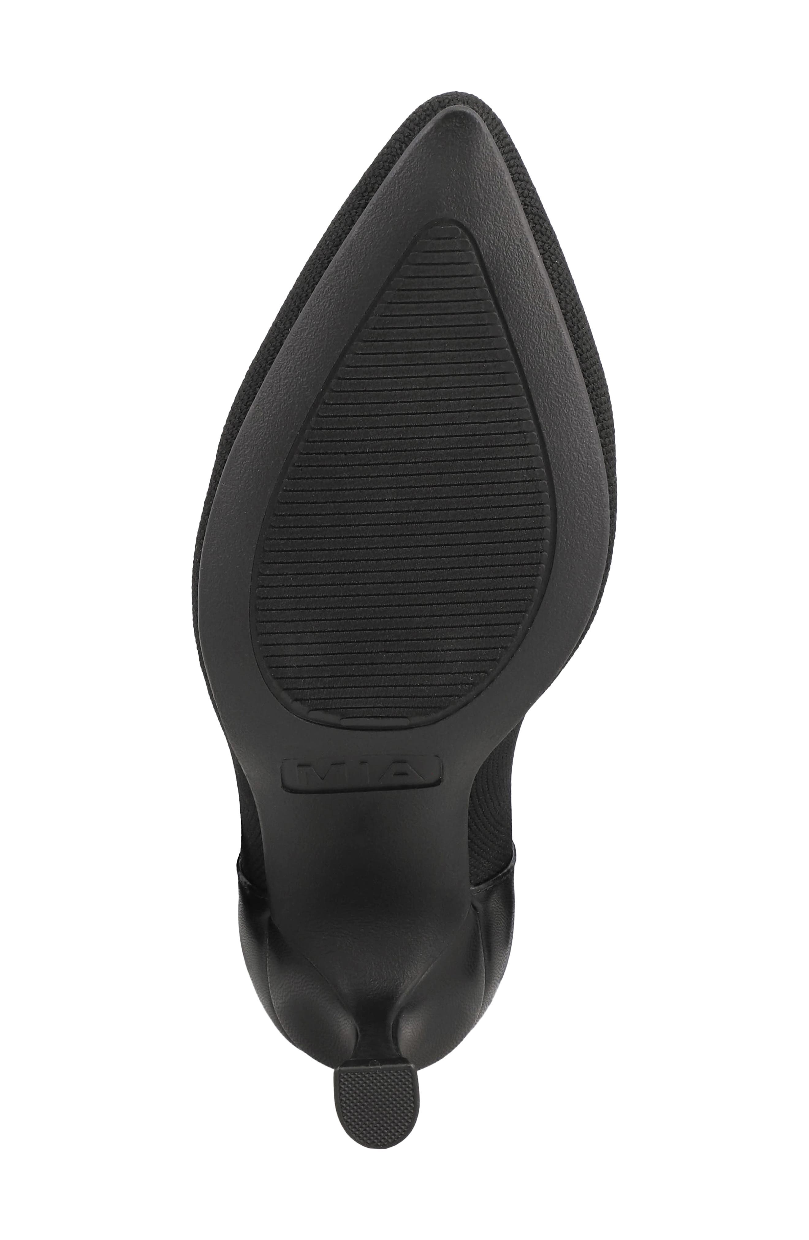 MIA Ediva Pointed Toe Bootie, Alternate, color, Black