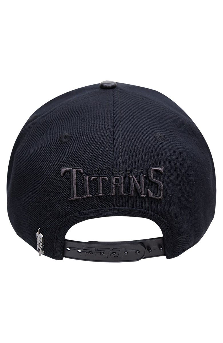 PRO STANDARD Men's Pro Standard Tennessee Titans Triple Black Snapback Hat, Alternate, color,