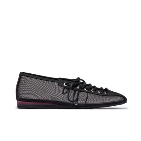 Billie Sneakerina
