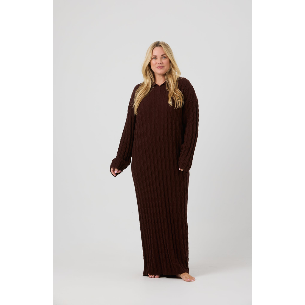 By Tess Collection Julie Dress In Burgundy