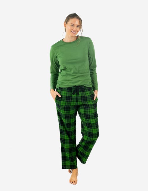 Leveret Cotton Top & Flannel Pants Printed Holiday Pajama Set In Green