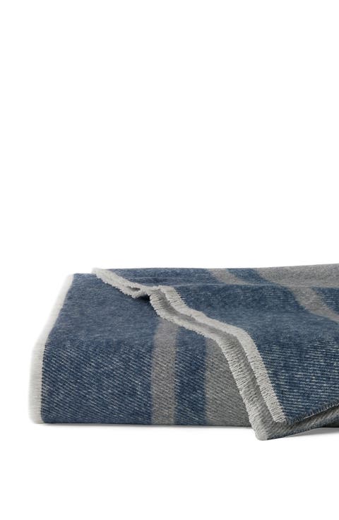 Viletta Throw Blanket