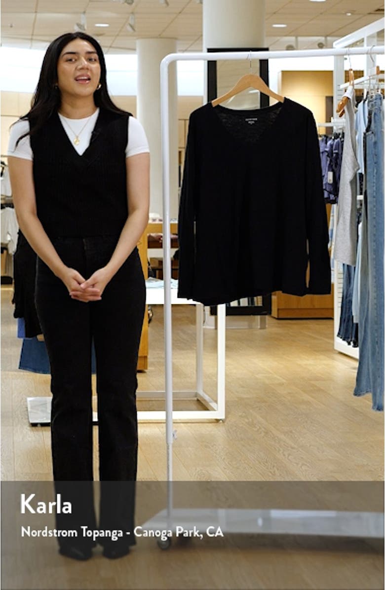 Easy V-Neck Organic Cotton Top, sales video thumbnail