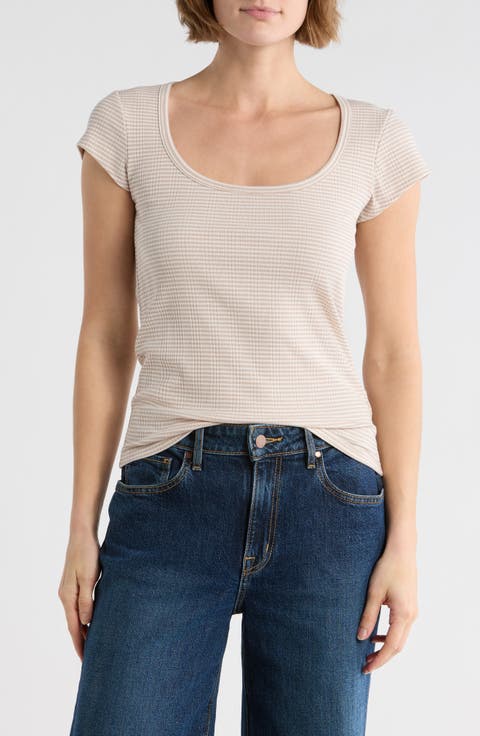 Fitted Scoop Neck T-Shirt